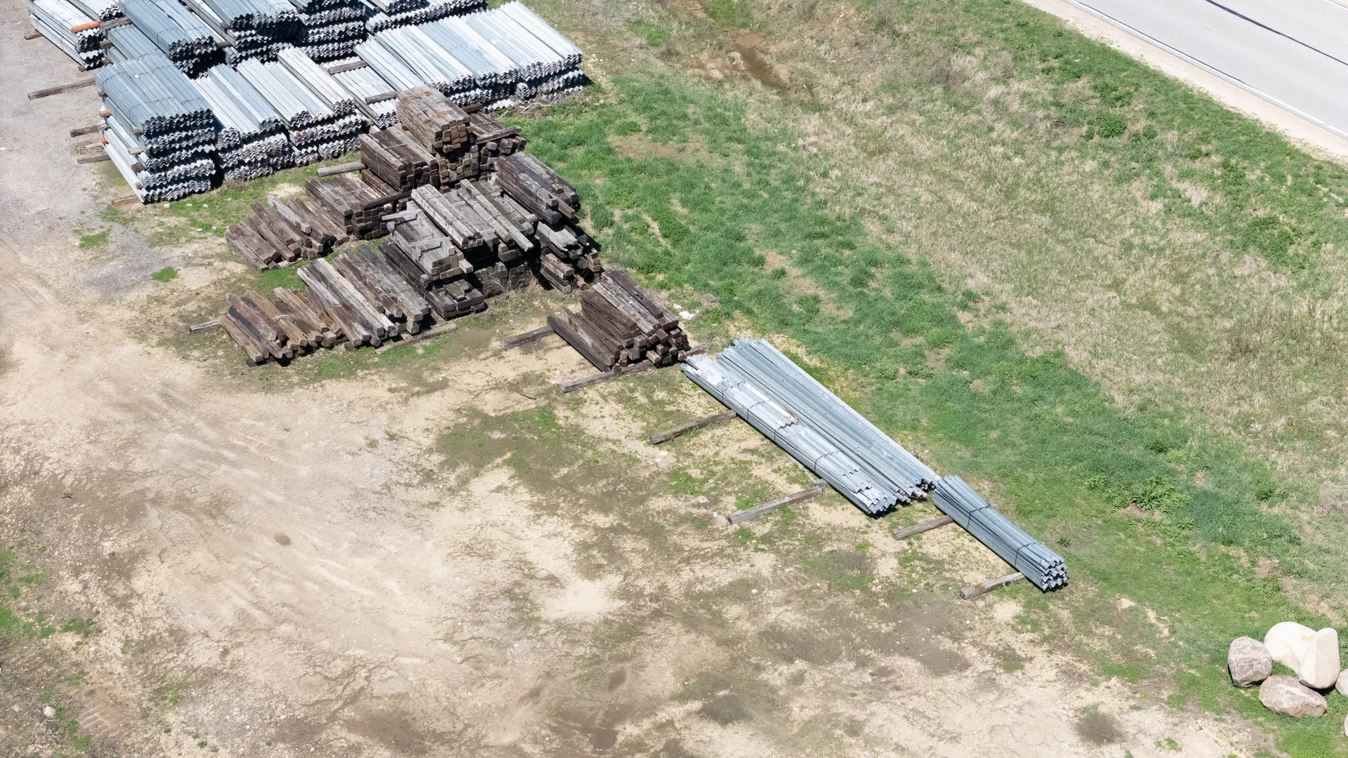 Railroad ties mixed size